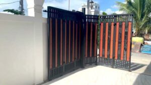 Best Selling Sectional Sliding Gate 044