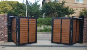 Automatic Trackless Bi Folding Gates