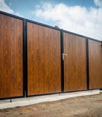 MS Trackless Bi Folding Gates