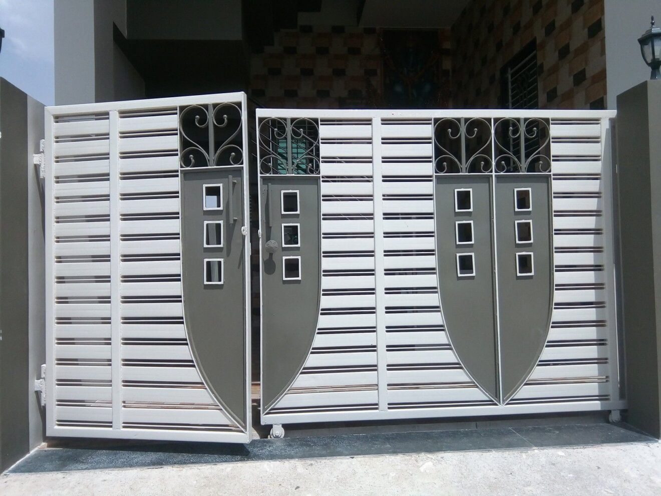 Mild Steel Design Swing Gate