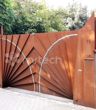 Corten Steel Fangates MR-FG32