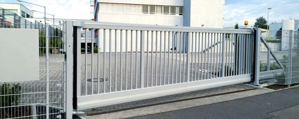 Heavy Duty Cantilever Gate » MrTech