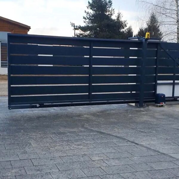 Residential Cantilever Sliding Gate