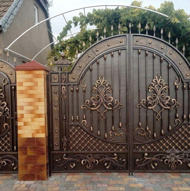 Mild Steel Custom Wrought Iron Gates For Commercial