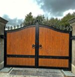 Secure Beautiful Steel Metal Art with Wood Outdoor Gate Wooden Wrought Iron Gate Design